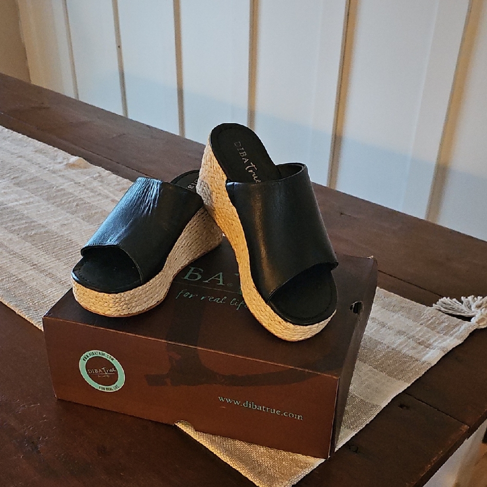 DBA True Black Wedge Sandals